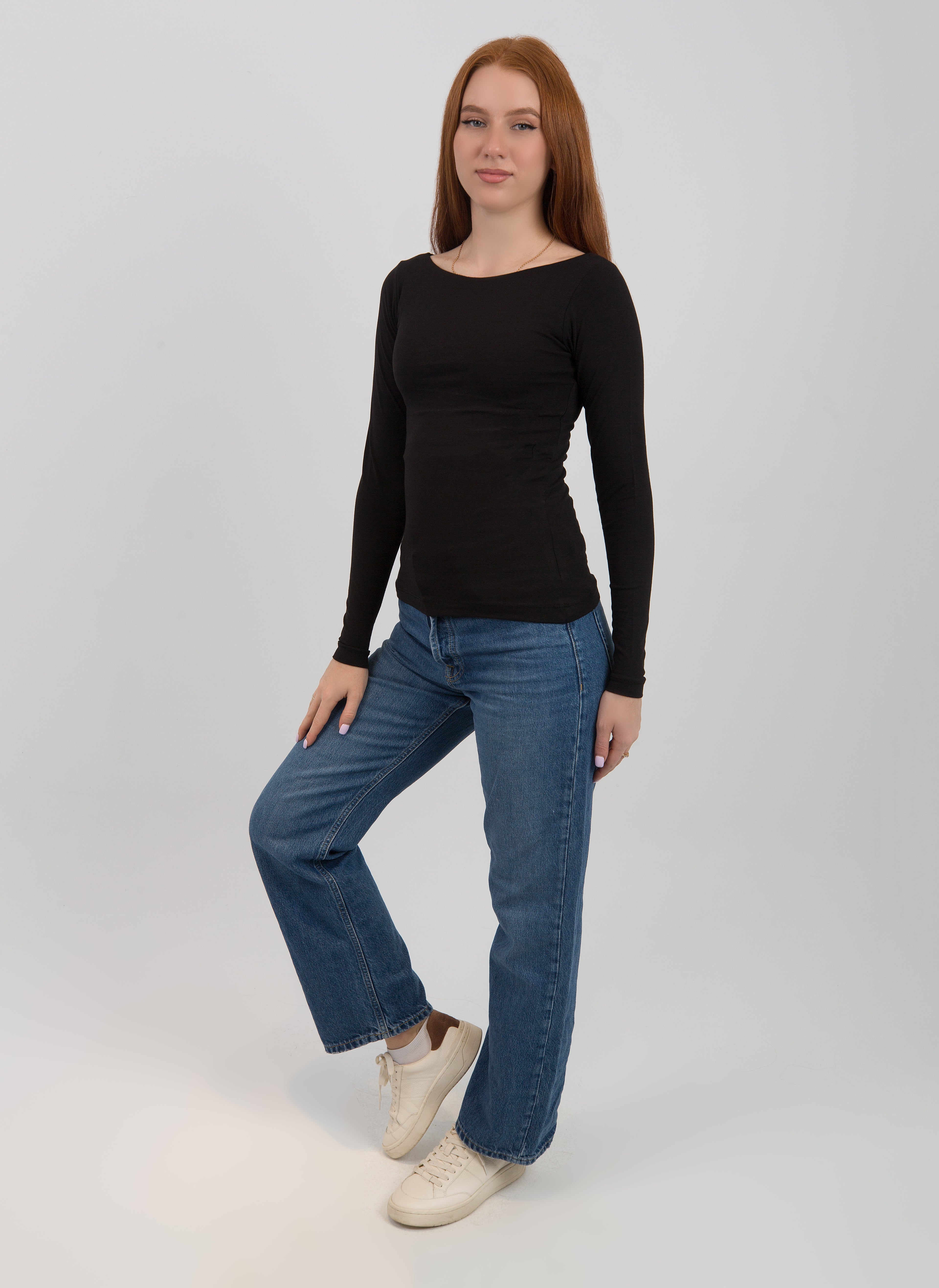 Straight Neck Long Sleeve Top
