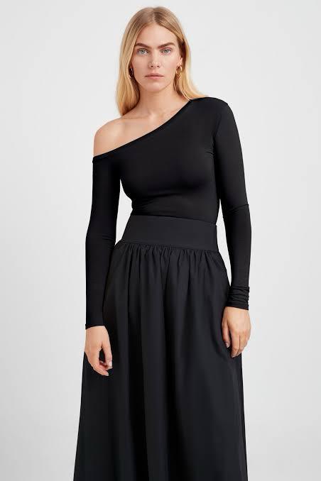 One shoulder long sleeve top